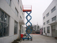 Loading 300Kg And 3 Meters Platform Hydraulic Mobile Scissor Lift with  Optional Extension